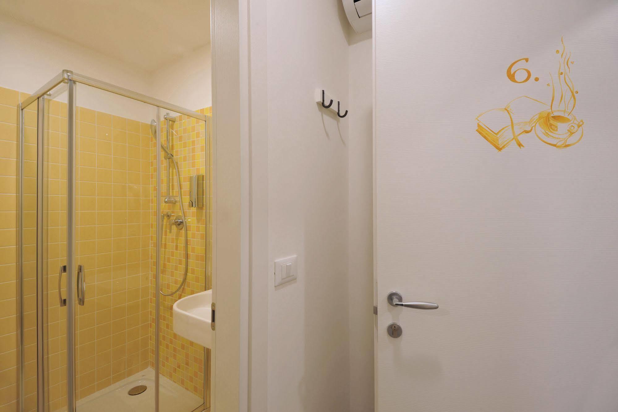 Hotel Residenza Corso Saba à Trieste Extérieur photo